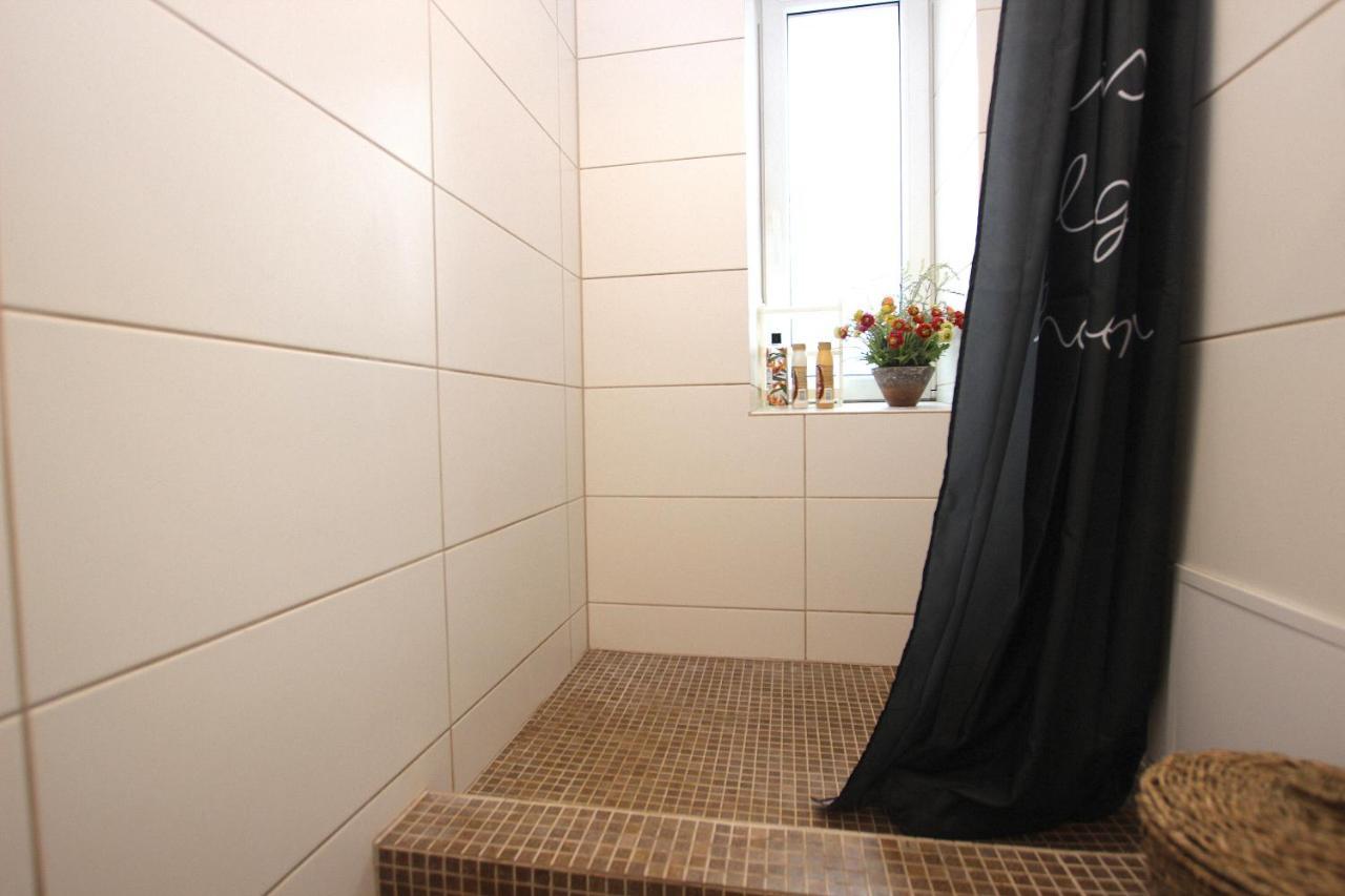 Riga Mezaparks Apartment + Private Parking Extérieur photo
